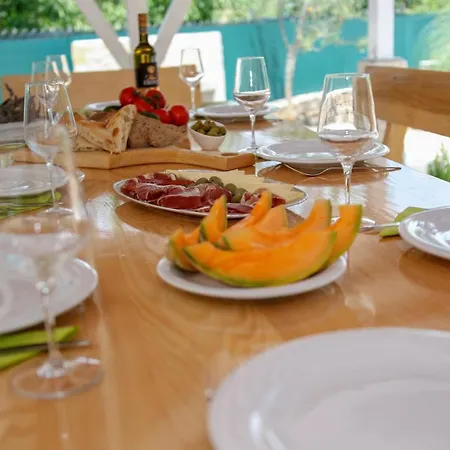 Ferienhaus Mit Privatpool Fur 8 Personen Ca 200 Qm In Pokrovnik, Dalmatien Dalmatinisches Hinterland * Pokrovnik