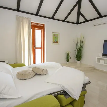 Ferienhaus Mit Privatpool Fur 8 Personen Ca 200 Qm In Pokrovnik, Dalmatien Dalmatinisches Hinterland Prázdninový dům *